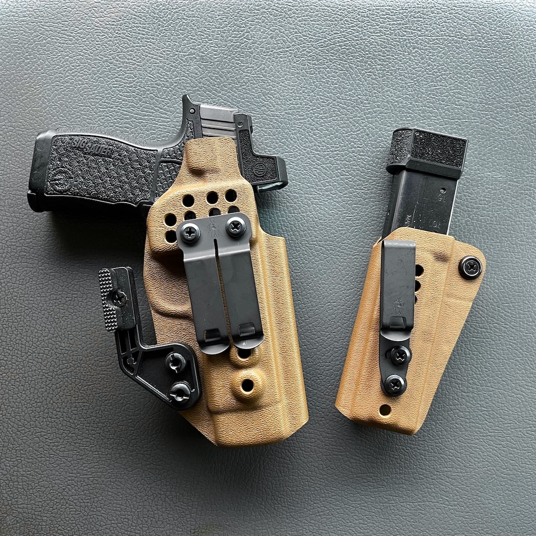 Concord Mag Carrier w Lexington-Coyote Brown
